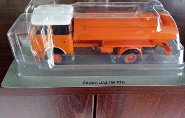 Liaz 706 RTH "Cseh TGK DEA" kisauto modell 1/43 Elad