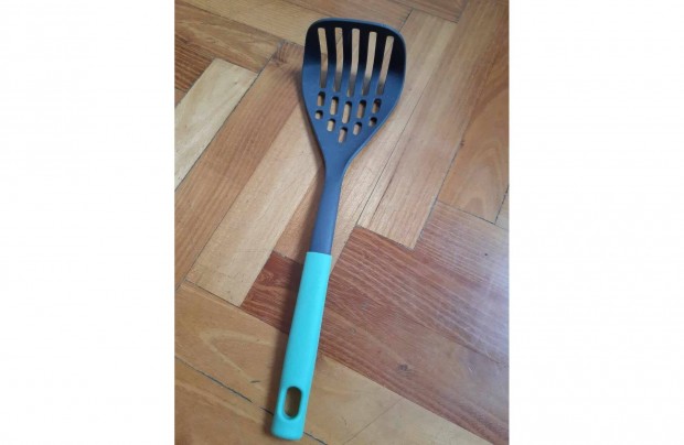 Lidl konyhai eszk�z kiszed�