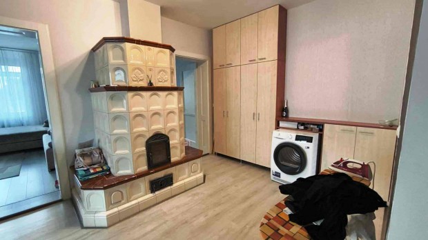 Lidl mellett 79 m2 2,5 szob�s fel�j�tott ikerh�z elad�