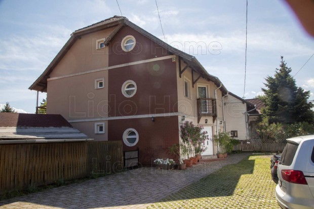 Lido Home Balatonalmdi eladsra knlja ezt a Kivteles