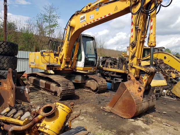 Liebherr 904.Forgókotró.