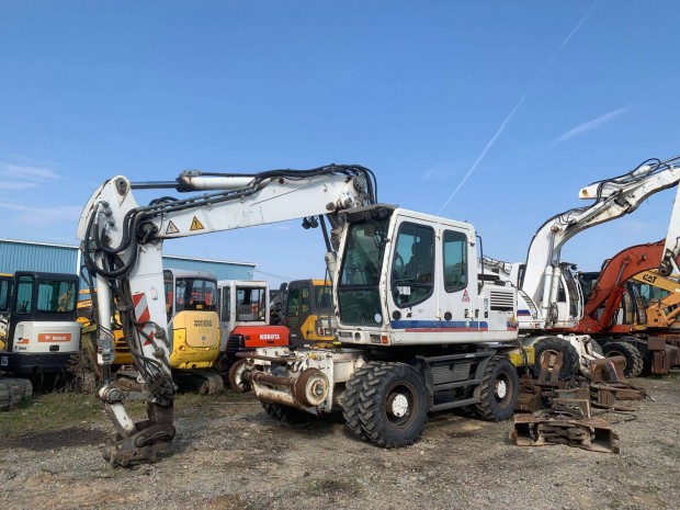 Liebherr A900C ZW Litronic vasutas kotr�