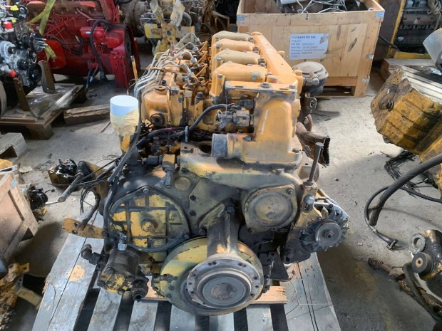 Liebherr D904T 6 hengeres motor