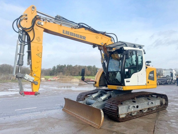 Liebherr R920LC Compact / 1.975 zemra / Lzing 20%-tl