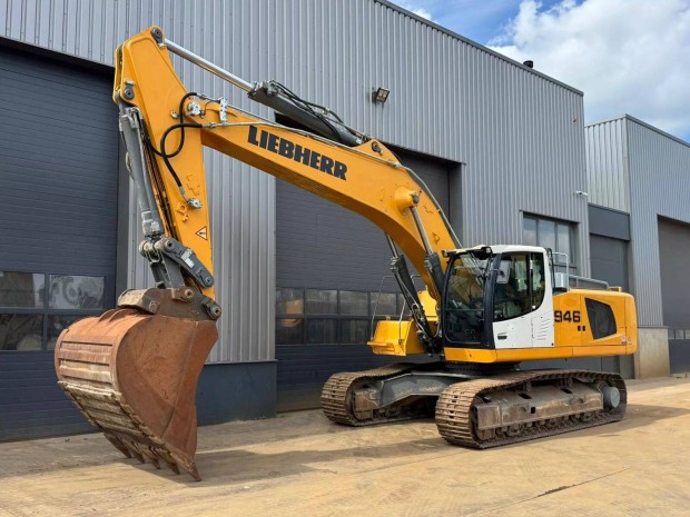 Liebherr R946 LC / 7695 üzemóra / Lízing 20%-tól