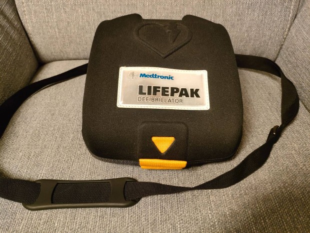 Lifepak CR Plus AED defibrilltor elad