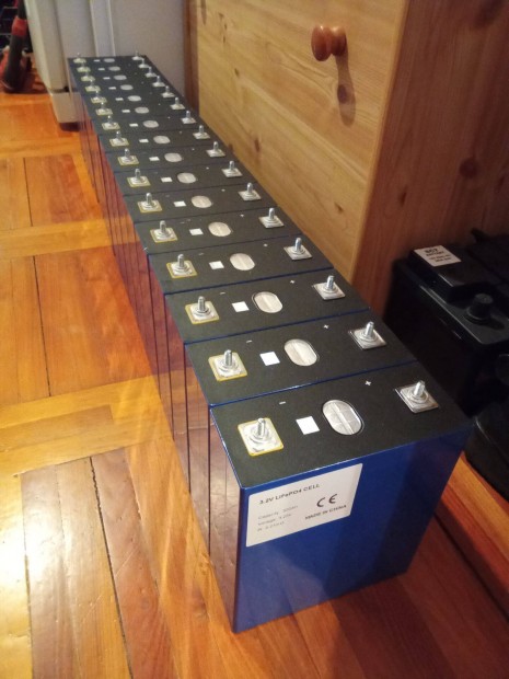 Lifepo4 Akkucella 3.2V 310Ah