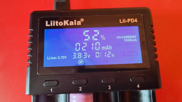 Liitokala Lii-PD4 Ngyllsos LCD Akkumultor Tlt | NI-Mh | Li-ion