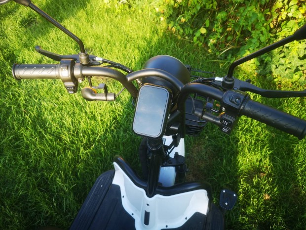 Likebike elektromos tricikli