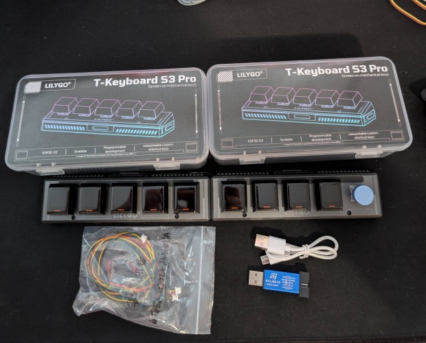Lilygo T-Keyboard S3 Pro Master + Slave
