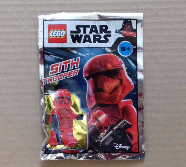 Limitált, új Star Wars LEGO Sith Trooper minifigura speciális csikozás