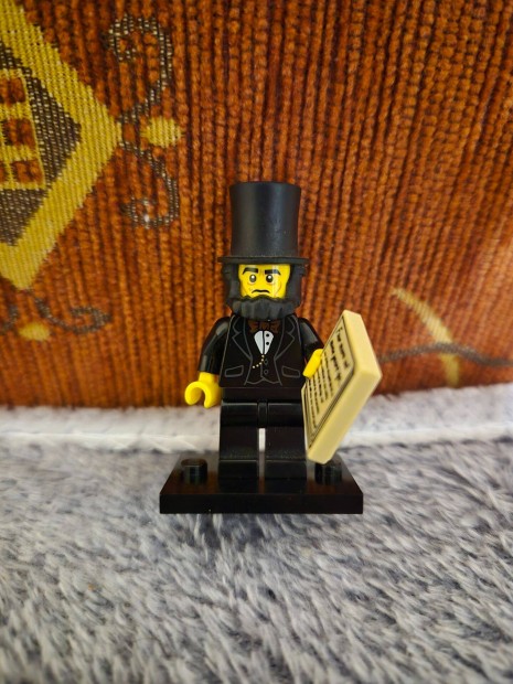 Lincoln LEGO minifigura (tlm005)