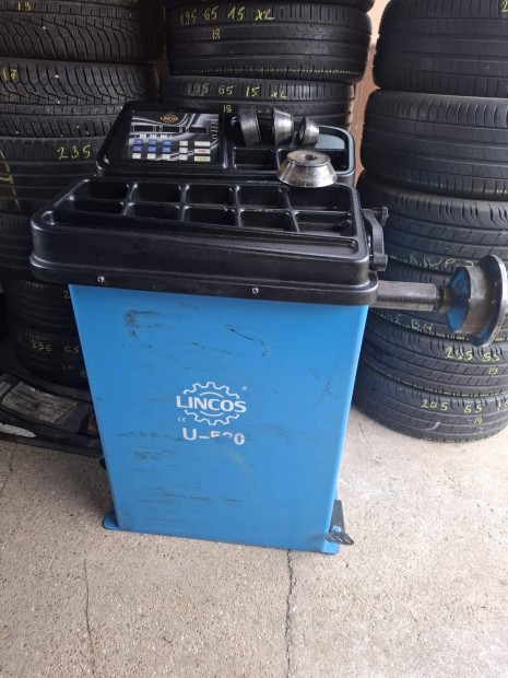 Lincos U-520 Centrírozó gép