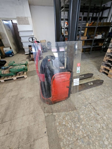 Linde L10 Gyalogkiséretű raklapemelő