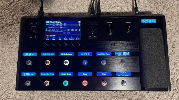 Line6 Helix multieffekt elad