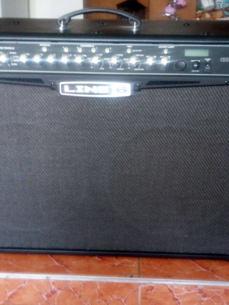 Line 6 Spider IV 150 watt gitrkomb