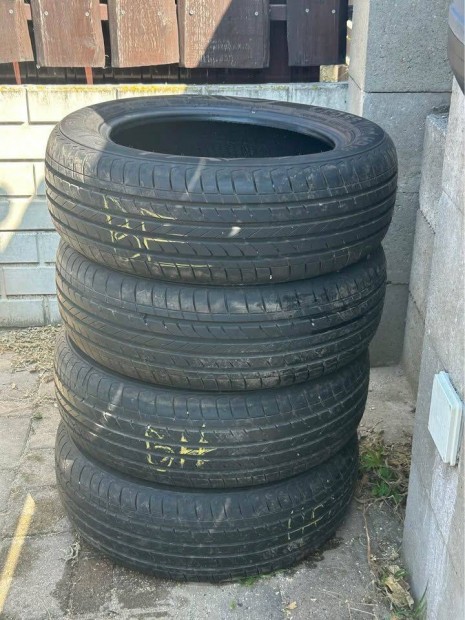 Linglong 195/60R16C 99/97T 6 PR ngyvszakos kistehergumi szett
