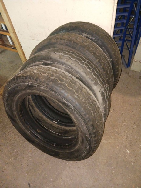 Linglong kisteher gumiabroncs,175/75R16C