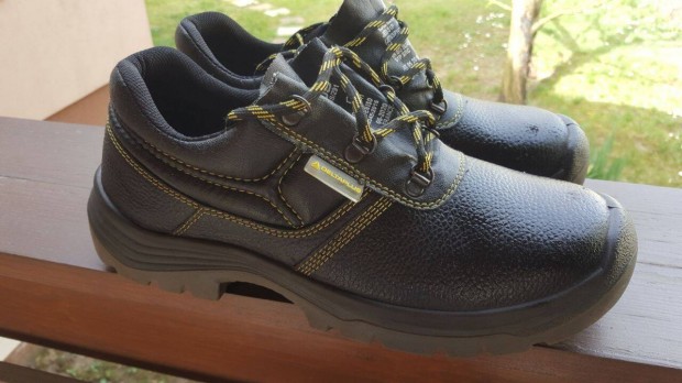 Linix munkavédelmi bakancs 43