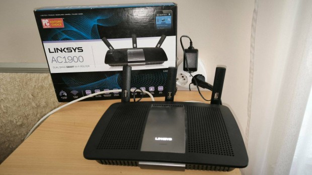 Linksys EA6900 Gigabit AC Ktsvos (2.4, 5GHz) Smart Wi-Fi Router