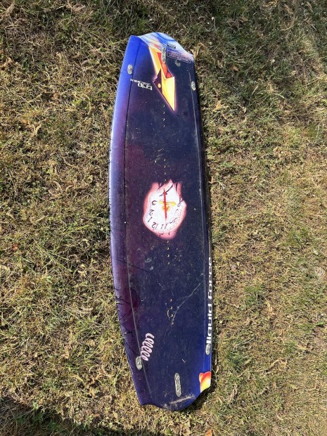 Liquid force kite wakeboard vízisí