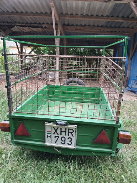 Lisz 220 tipus kis utnfut elad vagy cserlhet