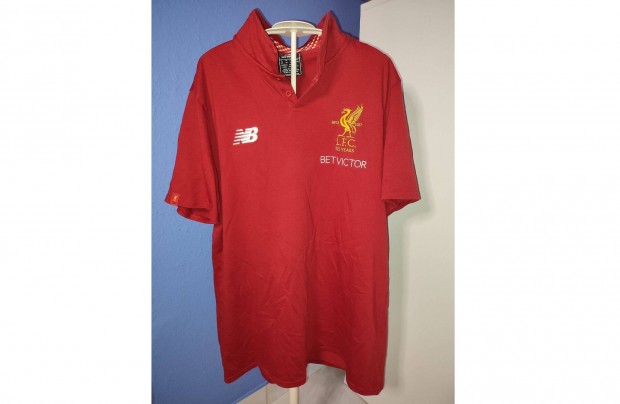 Liverpool eredeti New Balance centenriumi gallros pl (XL)