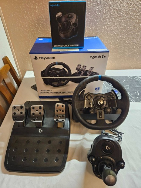 Logitec G923 + Driving Force Váltó. Garanciás!