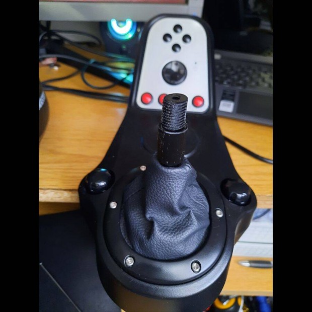 Logitech G29 váltó