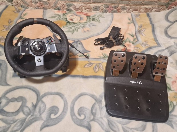 Logitech G920 Driving Force USB Kormány Black + Pedál