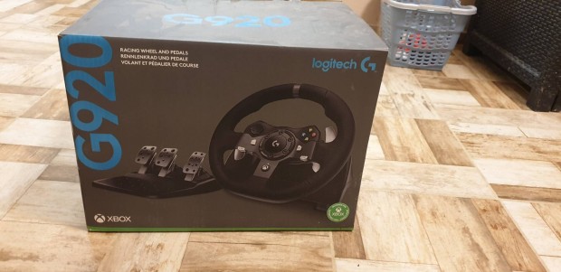 Logitech G920 Driving Force Versenykormny, Xbox One/ PC