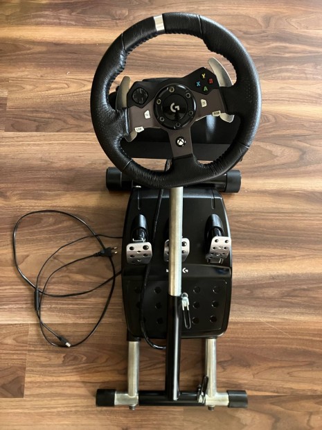 Logitech G920 s Wheel Stand Pro elad