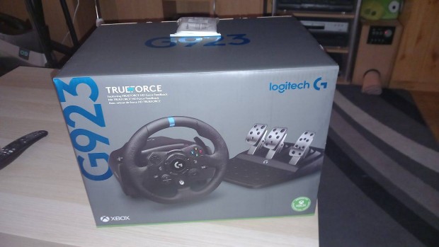 Logitech G923 Driving Force Xbox/PC