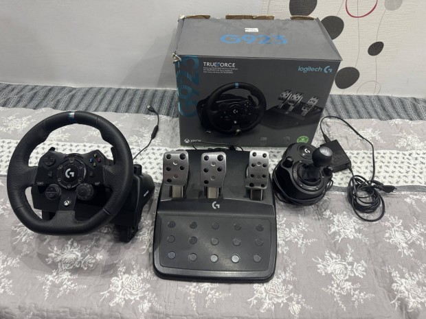 Logitech G923 plusz vlt