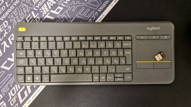 Logitech K400+ billentyzet