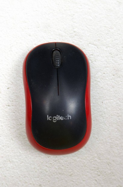 Logitech M185 vezeték nélküli egér hibásan hiányosan