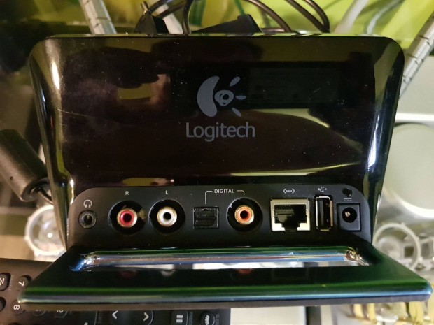 Logitech Squeezebox Touch Wifi/ethernet/USB zenelejtsz