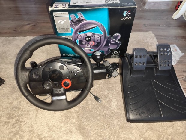 Logitech driving force gt 