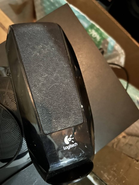 Logitech szmtgphez kls aktv hangszr 