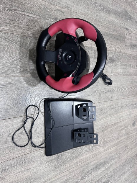 Logitech wingman formula kormny