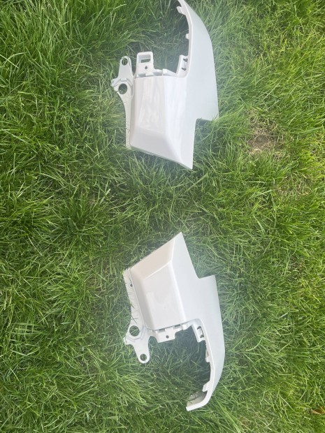 Lkharito sarok jobb bal