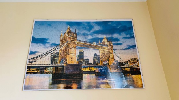 London Tower Bridge puzzle keretben