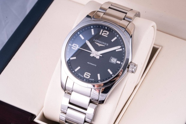 Longines Conquest Classic