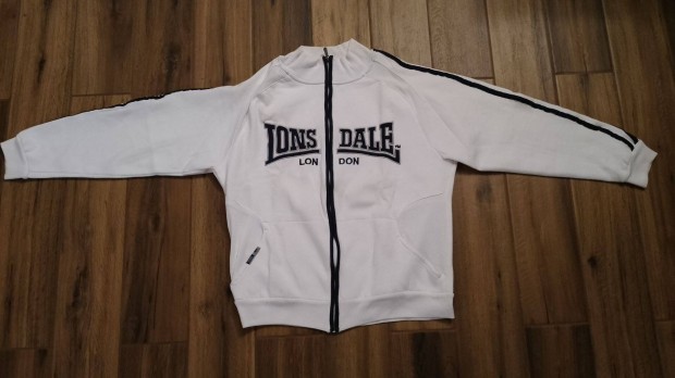 Lonsdale melegt fels M mretben elad