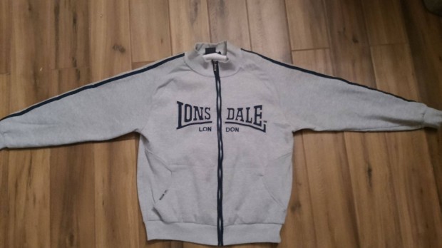 Lonsdale melegt fels M mretben elad