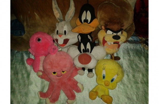 Looney Tunes/Bolondos dallamok s Penny plssk