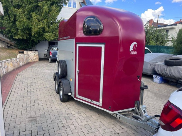 Lszllt Cheval Liberte Pullman