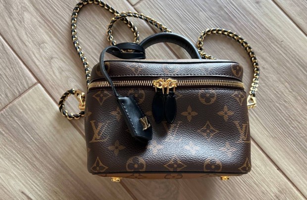 Louis Vuitton Vanity NV PM keresztpntos tska M45165