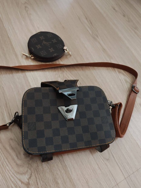 Louis Vuitton crossbody táska pénztárca szett Pochette Accesoires