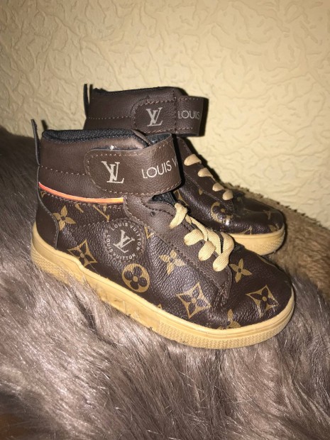 Louis Vuitton gyerek csizma